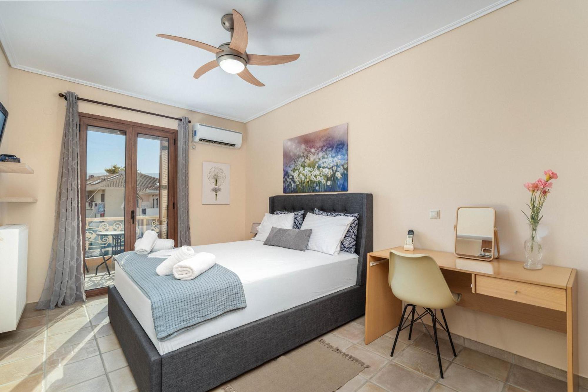 Celine Deluxe Apartment Lefkada City ภายนอก รูปภาพ